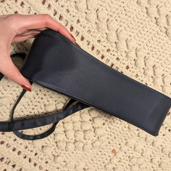 Kate Spade Purse - Picture 5 of 7